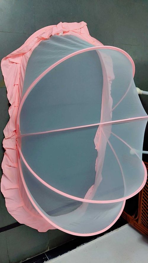 Second Hand Lifekraft Baby mosquito net...