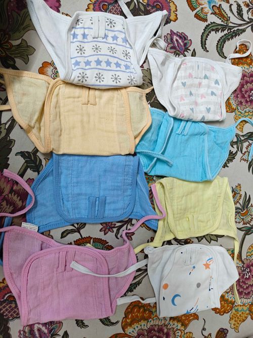 Second Hand Moms Home Baby clothes for sale in Jaipur | Buy & Sell Used Kids Products | IPF